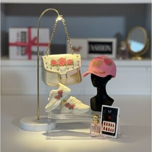 Mini Brands Fashion S3 Rose Collection: Matching Purse, Shoes & Accessories